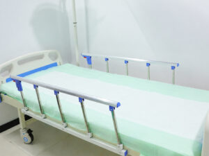Choosing the Right Customs Broker for Imported Medical PPE Orders