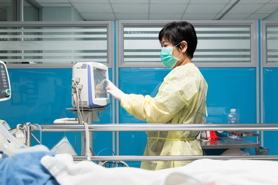 Disposable Isolation Gowns