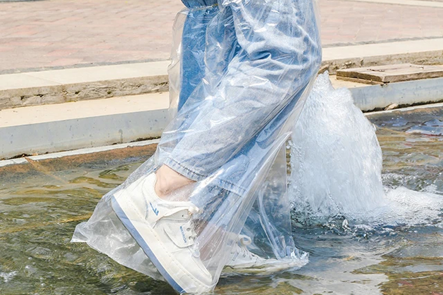 Disposable Plastic Shoe Covers