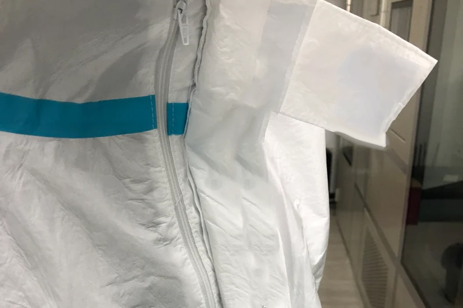 Disposable Protective Coveralls with Blue Tapes