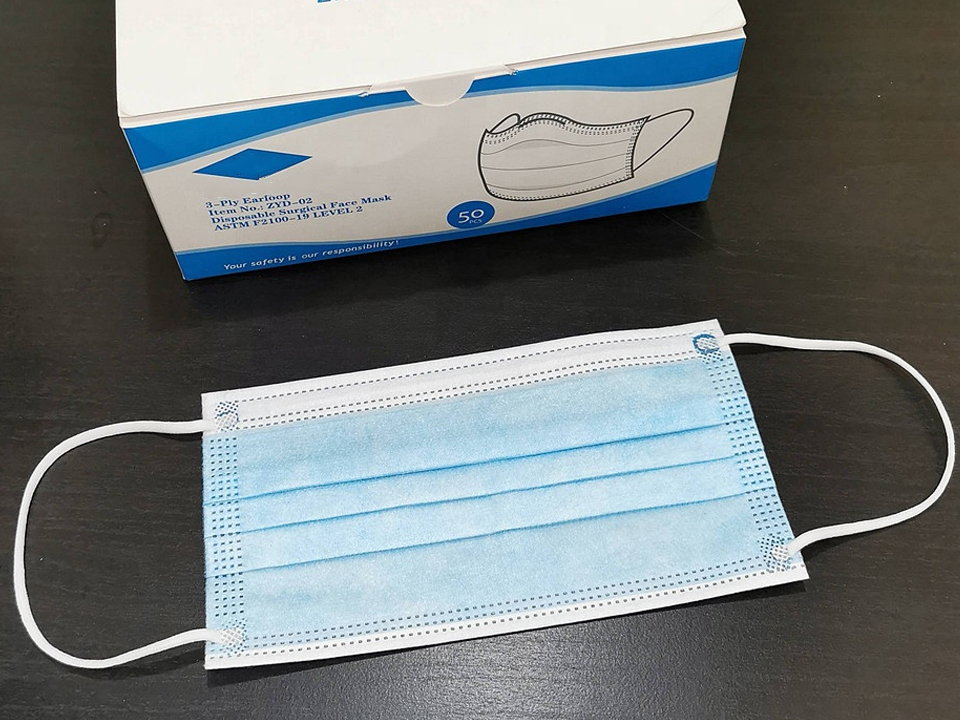 Three-Layer Disposable Face Masks